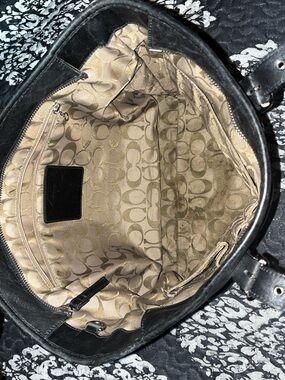 Coach Black Leather Shoulder Bag with Signature Beige Interior